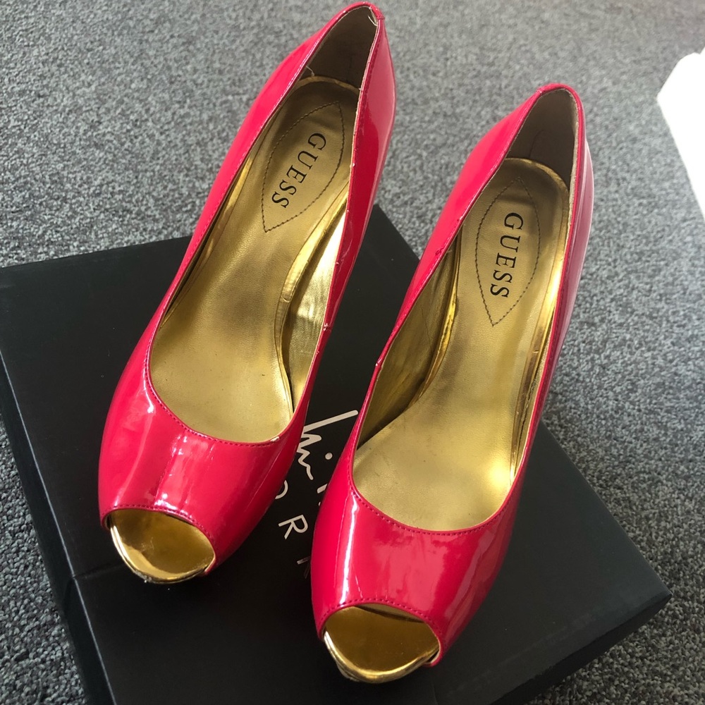 GUESS Open-Toe Pumps - Picture 2 of 5